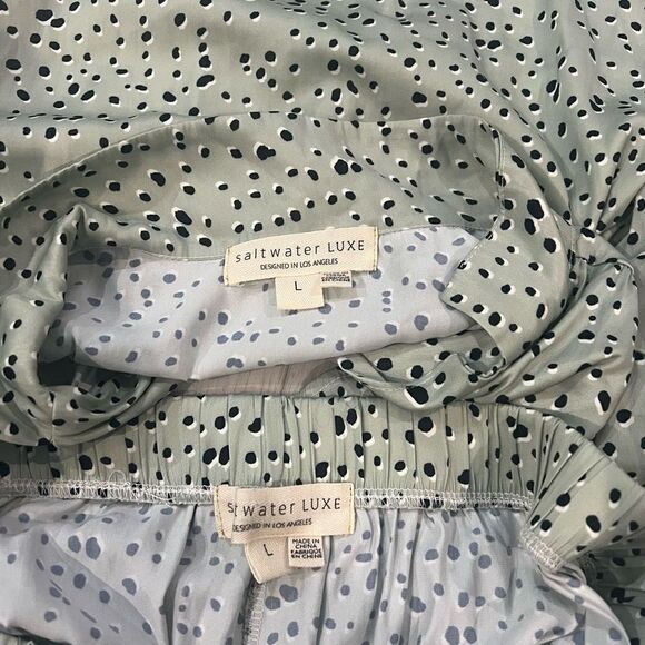 SALTWATER LUXE Floral
Short Pajamas size L - Picture 4 of 5